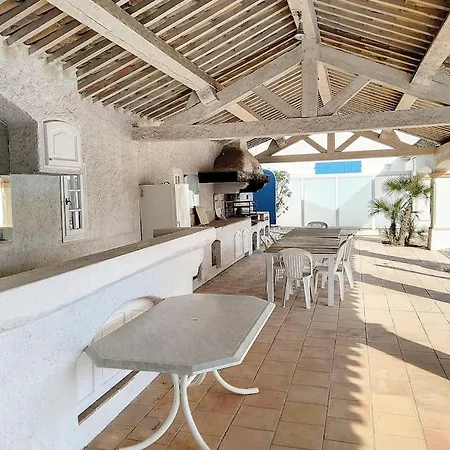 Le Green Apartment