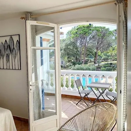 Apartment Le Green Saint-Raphael (Var)